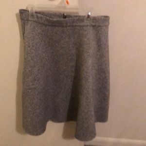Grey skirt